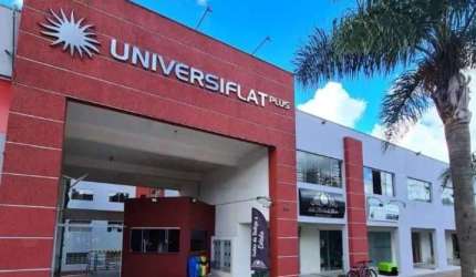 Apartamento com 1 quarto  para alugar, 25.00 m2 por R$600.00  - Uvaranas - Ponta Grossa/PR