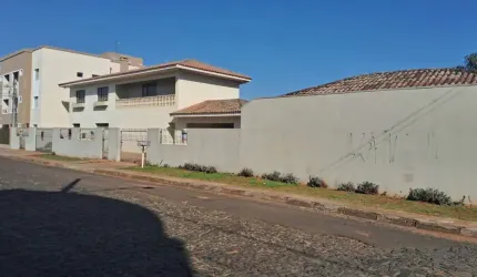Casa Residencial com 3 quartos  à venda, 430.00 m2 por R$1300000.00  - Oficinas - Ponta Grossa/PR