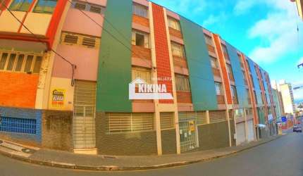 Kitinet. com 1 quarto  para alugar, 20.00 m2 por R$500.00  - Centro - Ponta Grossa/PR