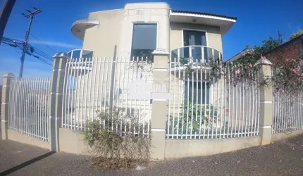Sobrado com 3 quartos  à venda, 200.00 m2 por R$750000.00  - Nova Russia - Ponta Grossa/PR