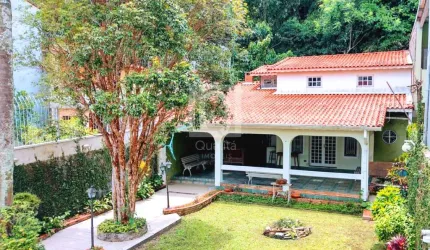 Casa com 5 Quartos à venda próxima ao Horto Florestal - Vila Amália, SP