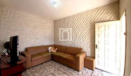 Casa térrea à venda no bairro Jardim Simus em Sorocaba