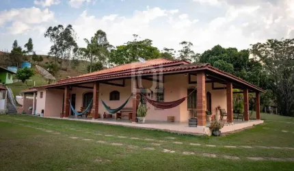SITIO À VENDA EM SÃO ROQUE