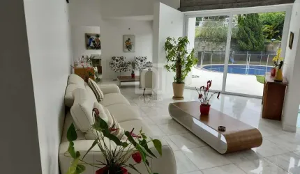 Sobrado à venda no Condomínio Morada dos Lagos, Aldeia da Serra, Barueri - 4 quartos, piscina