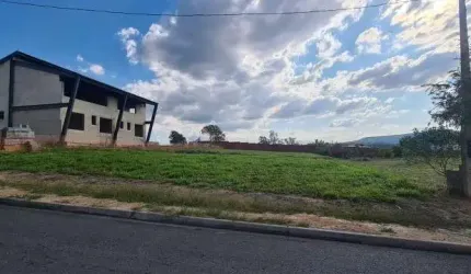 Terreno de 1000 metros a venda no condomínio village Ipanema 2 em Araçoiaba da Serra