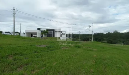 Terreno à venda no Condomínio Fazenda Alta Vista em Salto Pirapora