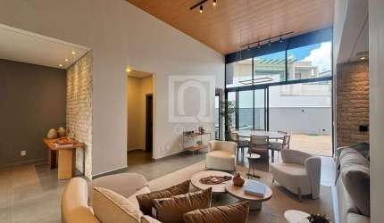 Casa alto padrão à venda no Condomínio Aldeia da Mata