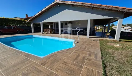Casa no Condomínio Village da Serra Araçoiaba da Serra