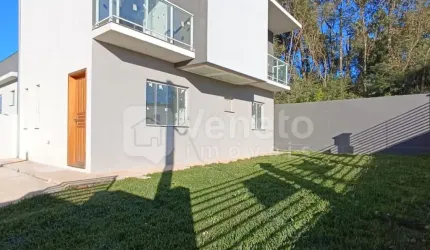 Sobrado a venda no Parque Embu
