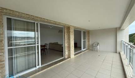 APARTAMENTO A VENDA NA ENSEADA
