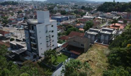 Vendo ou permuto terreno no bairro Floresta