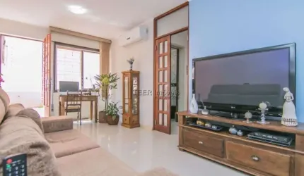 Apartamento à venda no bairro Passo D'areia - Porto Alegre/RS