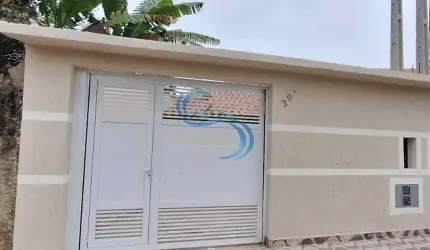 Casa com piscina ,3 dorms... Mongaguá - R$ 450 mil, Cod: 6195
