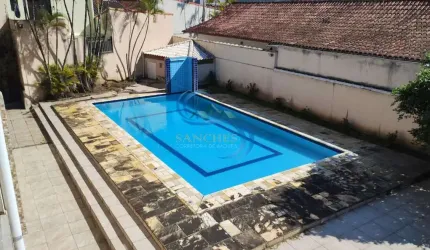 Sobrado com 4 dorms, Flórida, Praia Grande