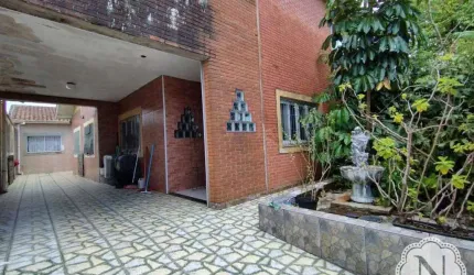Sobrado à venda com 5 quartos no bairro Corumbá