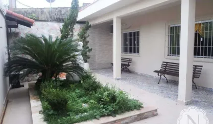 Casa à venda com 2 quartos no bairro Savoy