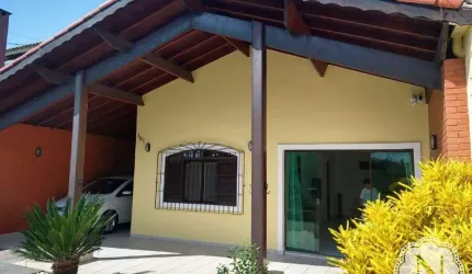 Casa à venda com 4 quartos no bairro Cibratel