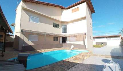 Sobrado à venda com 4 quartos no bairro Gaivota (Praia)