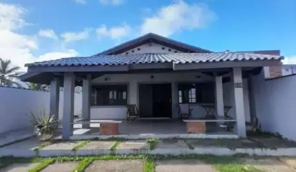 Casa para aluguel com 2 quartos no bairro Centro