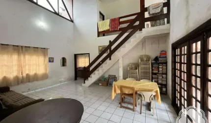 Sobrado para aluguel com 3 quartos no bairro Cibratel