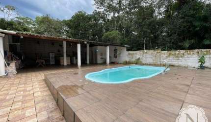 Casa à venda com 3 quartos no bairro Jardim Coronel