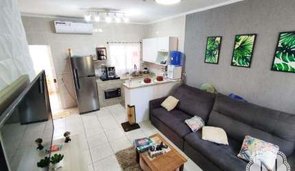 Sobrado à venda com 2 quartos no bairro Nova Itanhaém (Praia)