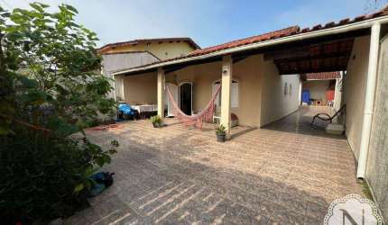 Casa à venda com 2 quartos no bairro Jamaica (Praia)