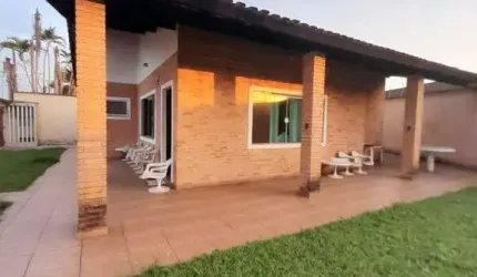 Casa para aluguel com 3 quartos no bairro Cibratel