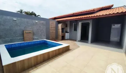 Casa à venda com 3 quartos no bairro Nova Itanhaém (Interior)