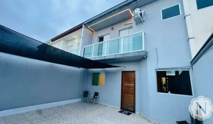Sobrado à venda com 3 quartos no bairro Cibratel