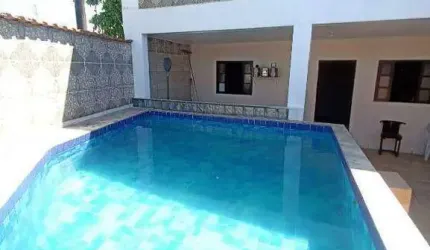 Sobrado à venda com 5 quartos no bairro Cibratel