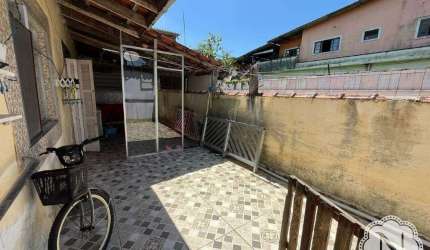 Casa à venda com 4 quartos no bairro Savoy