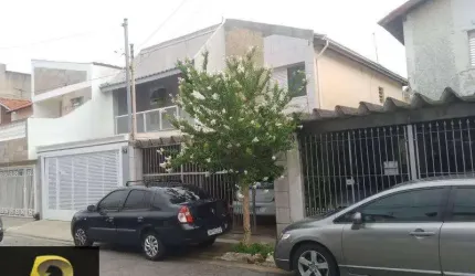 Olha que oportunidade para você que busca um sobrado no Jardim São Caetano, localizado na parte alta do bairro, por um valor muito abaio de mercado!!