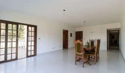Casa à venda em São Paulo, Guarapiranga, com 6 quartos, 450m²