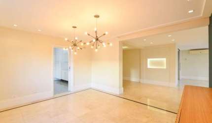 Apartamento à venda em São Paulo, Campo Belo, com 4 quartos, 301m²
