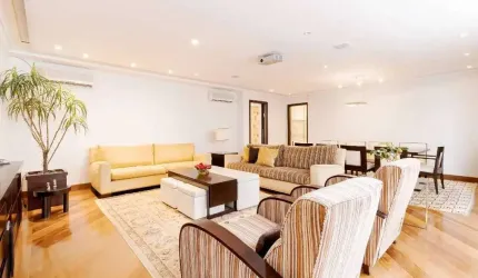 Belíssimo apartamento todo mobiliado e reformado na Rua São Vicente de Paulo, a 800 metros do Shopping Pátio Higienópolis.