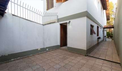 Casa à venda em São Paulo, Jardim Londrina, com 2 quartos, 137m²