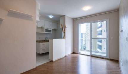 Apartamento à venda em São Paulo, Vila Andrade, com 2 quartos, 56m²