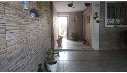 Casa à venda em São Paulo, Vila Marari, com 5 quartos, 230m²