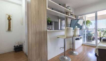 Apartamento à venda em São Paulo, Caxingui, com 2 quartos, 74m²