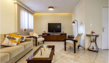 Casa à venda em São Paulo, Vila Mariana, com 5 quartos, 254m²