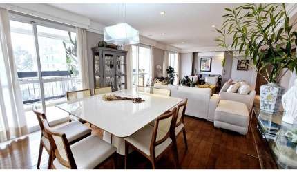 Apartamento à venda em São Paulo, Campo Belo, com 4 quartos, 250m²