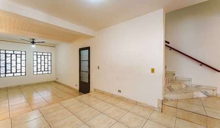 Casa à venda em São Paulo, Tatuapé, com 2 quartos, 225m²