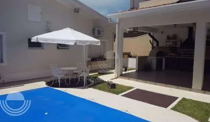 Casa de Rua reformada e conservada à Venda na Vila Nogueira, região da CPFL em Campinas