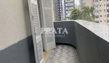 BOQUEIRÃO SANTOS 2 DORMITÓRIOS 1 SUÍTE PRÉDIO FRENTE À PRAIA