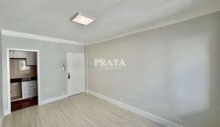 GONZAGA SANTOS 1 DORMITÓRIO 1 VAGA GARAGEM PRÓXIMO À PRAIA