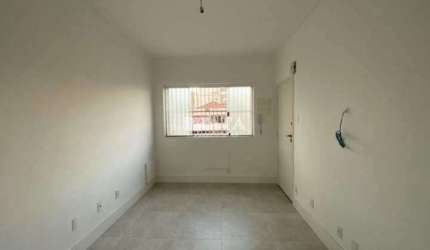 EMBARÉ SANTOS 3 DORMITÓRIOS 1 VAGA GARAGEM 1º ANDAR