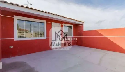 Casa individual com amplo terreno