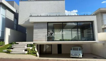 Sobrado alto padrão novo no Condomínio Residencial Boulevard Bacacheri.
