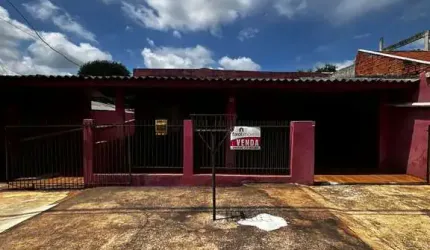 Duas casas -  bairro líder